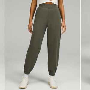 Lululemon Relaxed High-Rise Jogger Carob Brown 4